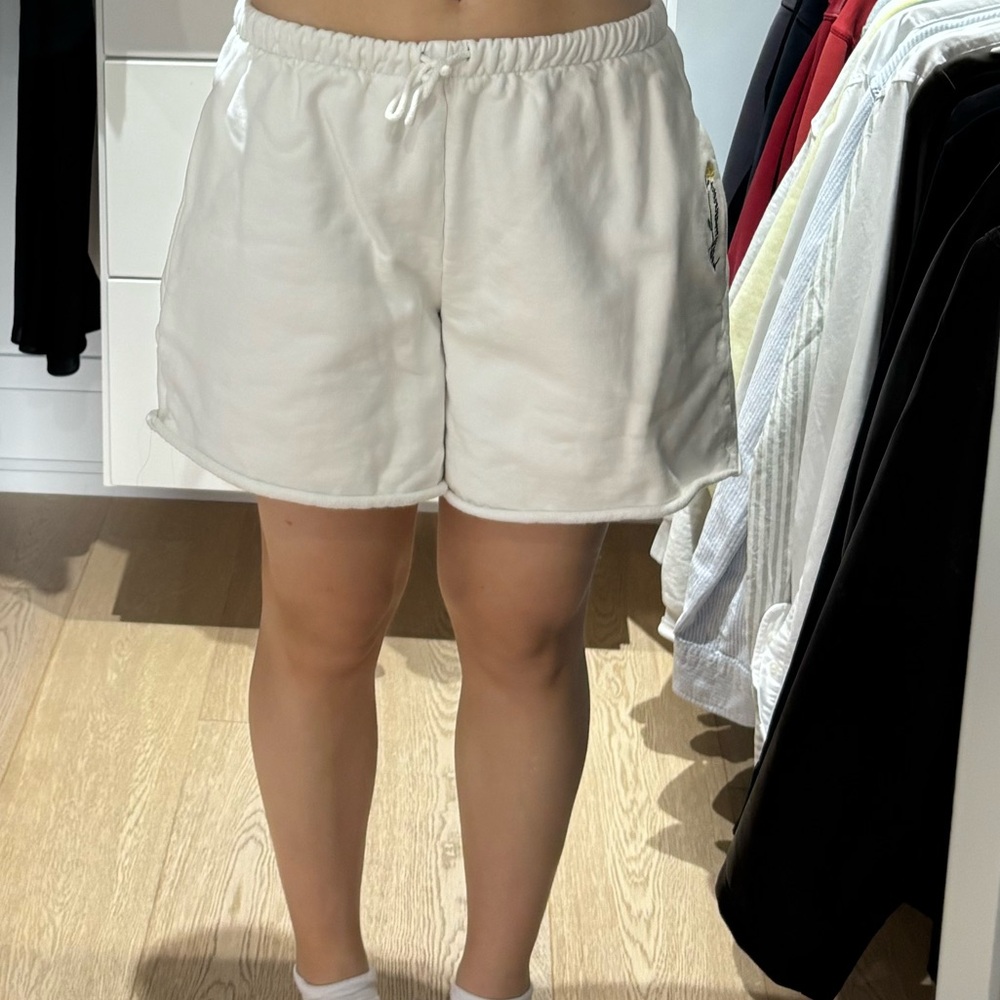 Heavy manners shorts